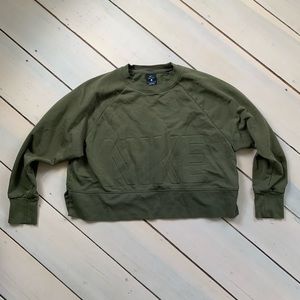 Cropped Nike sweatshirt
